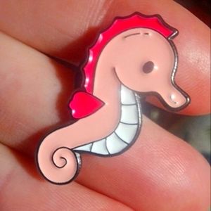 Cute seahorse lapel pin